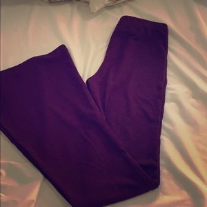 High waisted stretch flair pants.